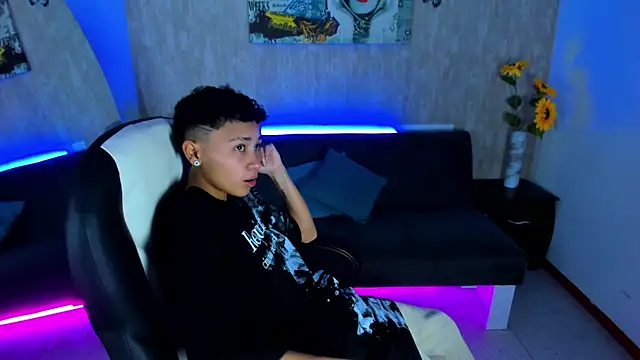 Snapshot of nova_sex01 chatting on April 2026 09:15:01 PM nova sex01 online show from April 2026 09:15:01 PM