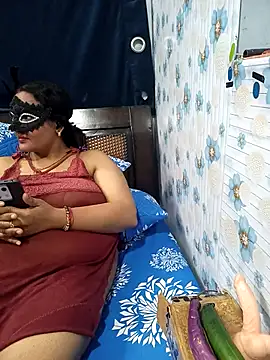 Snapshot of tina8th chatting on November 2025 04:52:01 PM tina8th online show from November 2025 04:52:01 PM