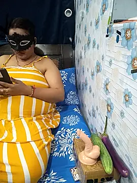 Snapshot of tina8th chatting on November 2025 04:53:01 PM tina8th online show from November 2025 04:53:01 PM