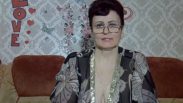 Snapshot of PaulaGolden chatting on March 2026 11:49:02 AM PaulaGolden online show from March 2026 11:49:02 AM