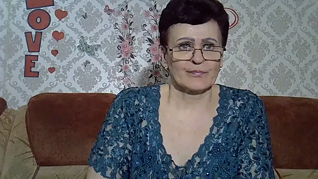 Snapshot of PaulaGolden chatting on March 2026 07:04:02 PM PaulaGolden online show from March 2026 07:04:02 PM