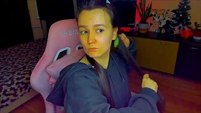 Snapshot of ameli_moon chatting on March 2026 01:45:02 AM ameli moon online show from March 2026 01:45:02 AM