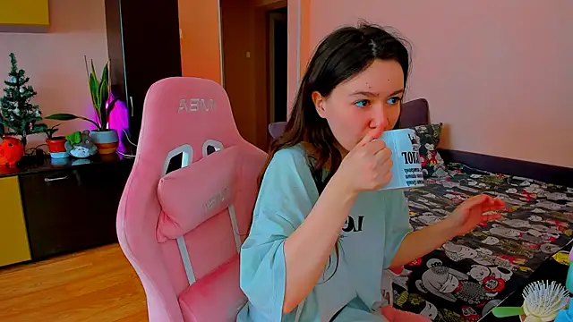 Snapshot of ameli_moon chatting on April 2026 10:46:01 AM ameli moon online show from April 2026 10:46:01 AM