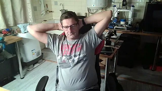 snork80 online show from October 2025 09:01:01 PM