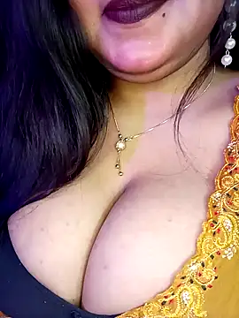 Suhanakhan00 online show from March 2025 08:48:02 AM