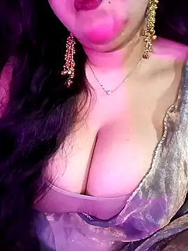 Suhanakhan00 online show from February 2026 05:39:02 AM