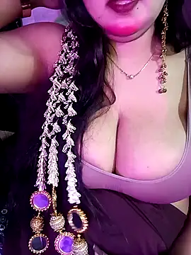 Snapshot of Suhanakhan00 chatting on March 2026 06:50:02 AM Suhanakhan00 online show from March 2026 06:50:02 AM