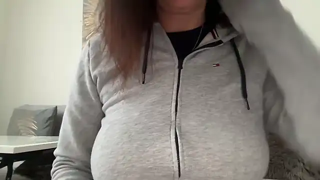 Serena 4you online show from November 2025 03:01:01 PM