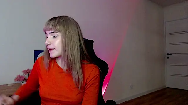 Princess Shy    online show from March 2025 04:53:01 PM