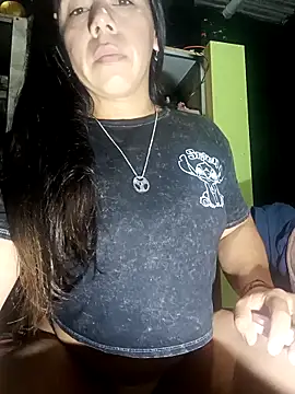 Karenn12 online show from April 2026 04:32:01 AM