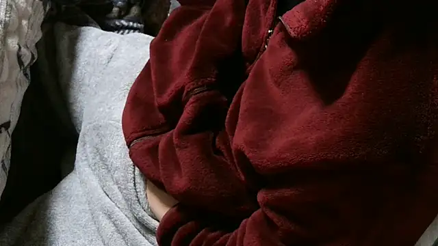 cinnabar red online show from April 2026 05:52:02 PM