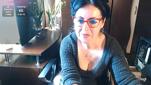 exymilf  online show from March 2025 11:38:02 AM