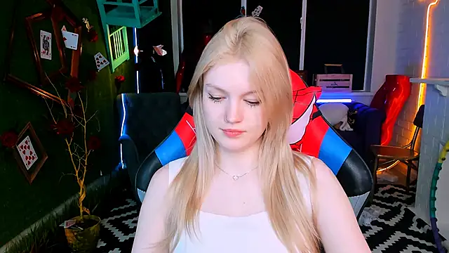 Snapshot of GraceGlamour chatting on February 2025 11:20:01 AM GraceGlamour online show from February 2025 11:20:01 AM