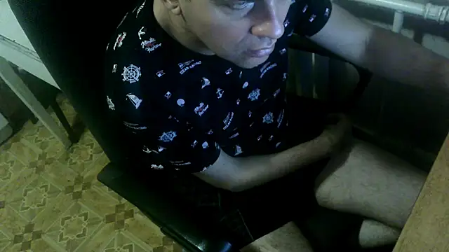 Snapshot of AlDON59 chatting on December 2024 04:38:01 PM AlDON59 online show from December 2024 04:38:01 PM