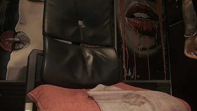 dani4334 online show from September 2025 07:51:02 PM