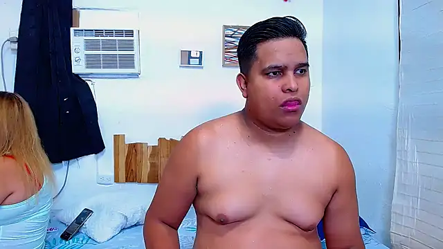 lucasandSofi online show from February 2026 12:48:02 AM