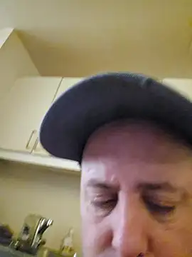 Snapshot of HeteroHotGuy1 chatting on February 2025 02:44:01 PM HeteroHotGuy1 online show from February 2025 02:44:01 PM