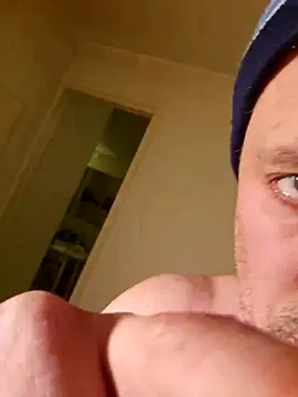 Snapshot of HeteroHotGuy1 chatting on March 2025 07:49:02 PM HeteroHotGuy1 online show from March 2025 07:49:02 PM