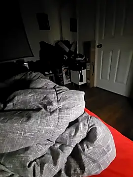 Snapshot of Wherezdaddy chatting on September 2025 04:18:02 AM Wherezdaddy online show from September 2025 04:18:02 AM