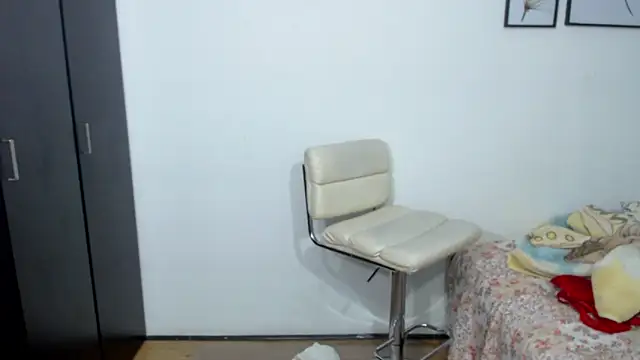 viki mom online show from December 2024 04:28:02 AM