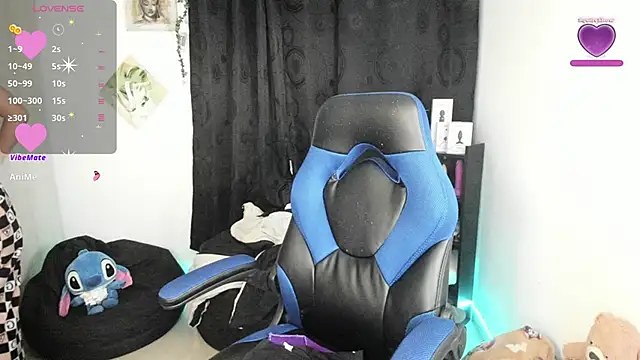 Snapshot of natasha777_v chatting on February 2025 01:52:02 AM natasha777 v online show from February 2025 01:52:02 AM