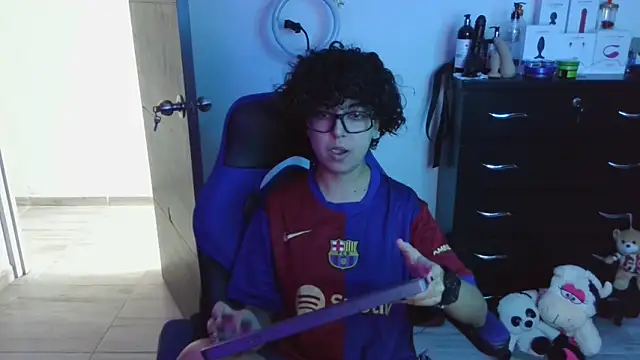 thomascooper7 online show from October 2025 07:31:01 PM