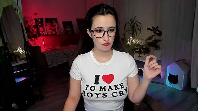 Snapshot of annallurings chatting on December 2024 11:50:02 AM annallurings online show from December 2024 11:50:02 AM