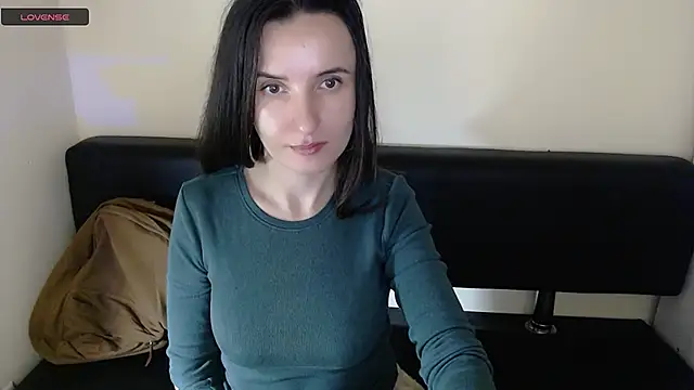 LaimaV  online show from December 2024 02:30:02 PM