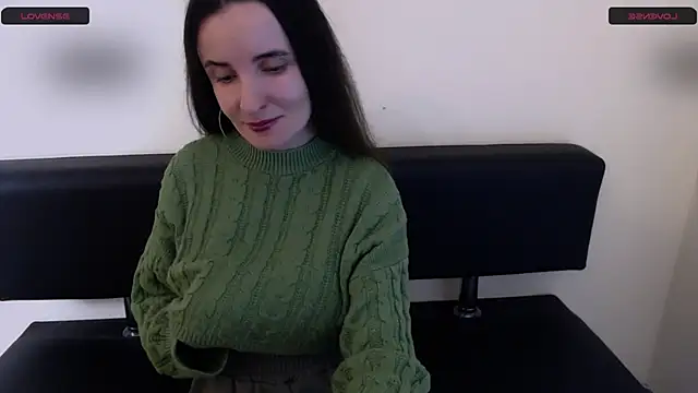 LaimaV  online show from March 2026 06:21:01 PM