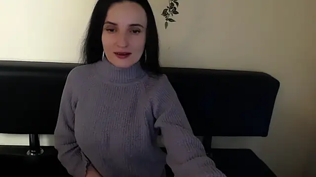 LaimaV  online show from April 2026 06:30:01 PM