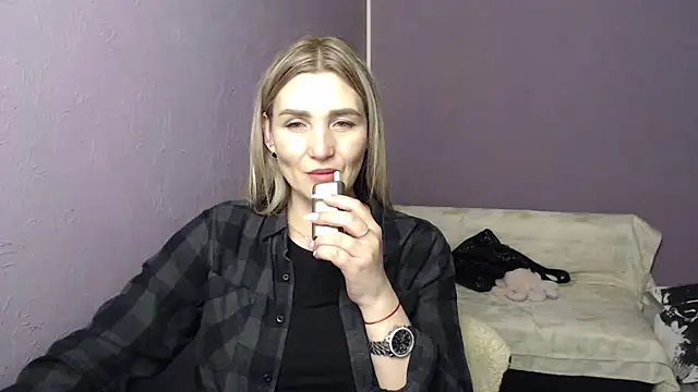  sexy lady online show from October 2025 01:43:02 PM