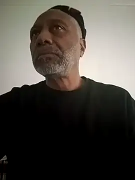 Snapshot of yasohw chatting on December 2025 04:24:01 PM yasohw online show from December 2025 04:24:01 PM