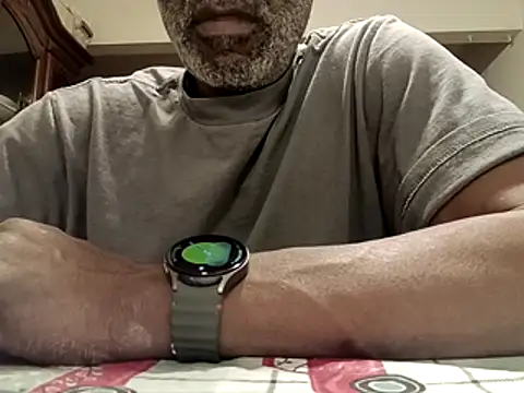 Snapshot of yasohw chatting on December 2025 04:21:01 AM yasohw online show from December 2025 04:21:01 AM