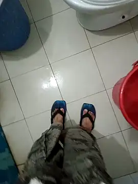 Snapshot of fanus_6927 chatting on October 2025 06:37:01 PM fanus 6927 online show from October 2025 06:37:01 PM