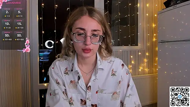 Snapshot of LivyyBossom chatting on January 2025 08:31:02 PM LivyyBossom online show from January 2025 08:31:02 PM