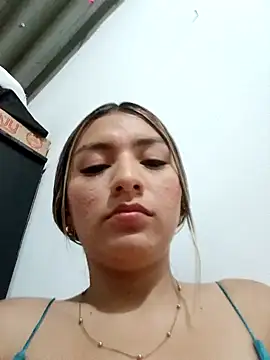 Snapshot of GIRL_DONCELLA chatting on January 2025 11:37:02 PM GIRL DONCELLA online show from January 2025 11:37:02 PM