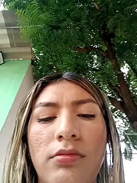 Snapshot of GIRL_DONCELLA chatting on February 2025 05:54:01 PM GIRL DONCELLA online show from February 2025 05:54:01 PM