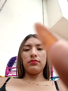 Snapshot of GIRL_DONCELLA chatting on February 2025 09:27:02 PM GIRL DONCELLA online show from February 2025 09:27:02 PM