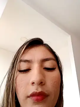 Snapshot of GIRL_DONCELLA chatting on March 2025 09:27:01 PM GIRL DONCELLA online show from March 2025 09:27:01 PM