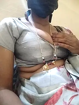 Snapshot of Jyotilakshmi chatting on December 2025 05:32:01 PM Jyotilakshmi online show from December 2025 05:32:01 PM