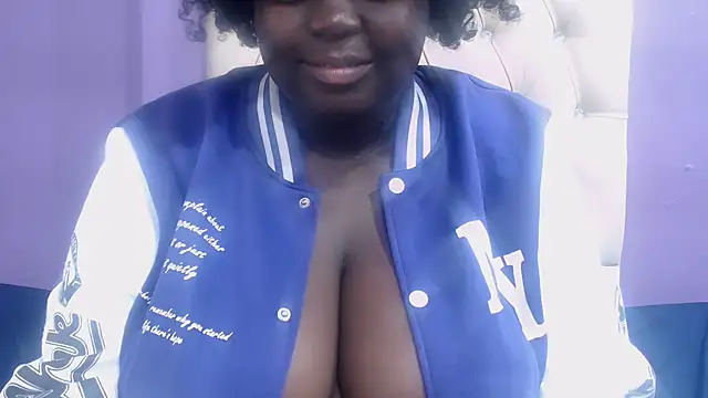 Snapshot of DARKGIANTMELANIN chatting on April 2026 07:00:01 AM DARKGIANTMELANIN online show from April 2026 07:00:01 AM