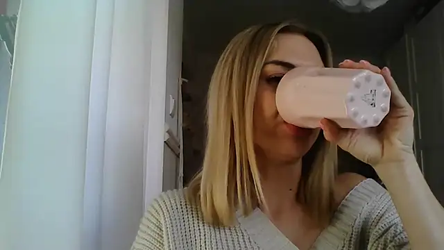 Snapshot of ashley_xlove chatting on February 2025 12:49:01 PM ashley xlove online show from February 2025 12:49:01 PM