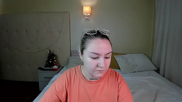 Debbie Taylor online show from December 2024 03:16:01 PM