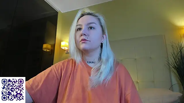 Snapshot of Debbie_Taylor chatting on January 2026 05:27:02 PM Debbie Taylor online show from January 2026 05:27:02 PM