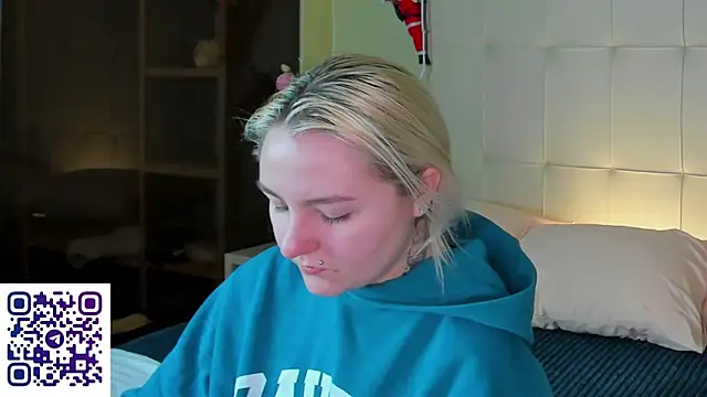 Snapshot of Debbie_Taylor chatting on January 2026 05:26:02 PM Debbie Taylor online show from January 2026 05:26:02 PM