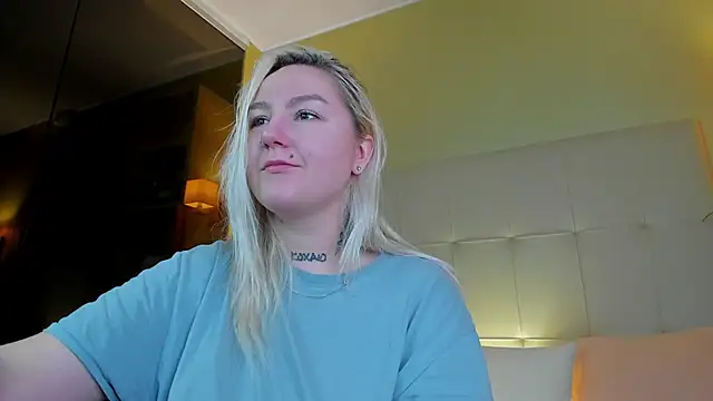 Snapshot of Debbie_Taylor chatting on January 2026 05:05:01 PM Debbie Taylor online show from January 2026 05:05:01 PM