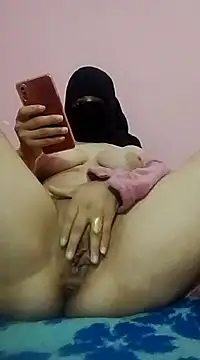 Snapshot of sofia_soso chatting on February 2025 12:22:01 PM sofia soso online show from February 2025 12:22:01 PM