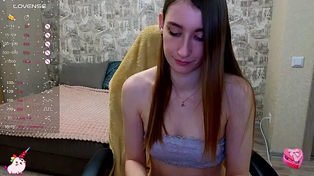 Snapshot of beril_kiss- chatting on February 2025 07:19:02 PM beril kiss- online show from February 2025 07:19:02 PM