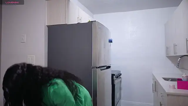 Snapshot of miamiworld chatting on April 2026 02:04:02 AM miamiworld online show from April 2026 02:04:02 AM