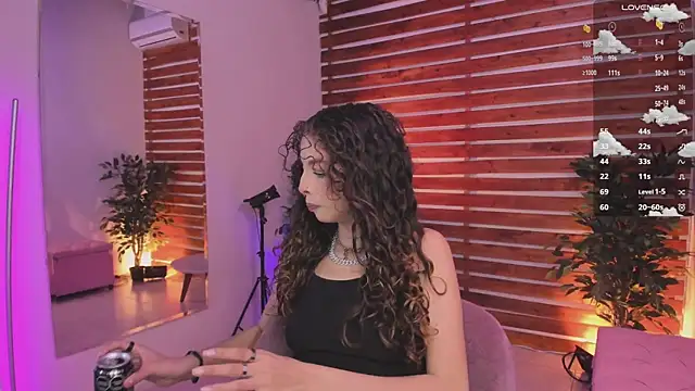 Sapphire Venuss online show from November 2025 01:17:01 AM